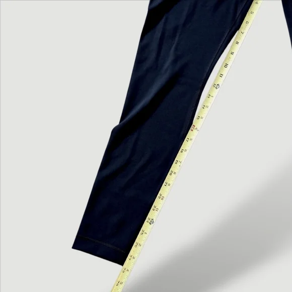 Lulu- Wunder Under Smooth Cover 28", Black, Size 8 & 10 - Picture 8 of 16